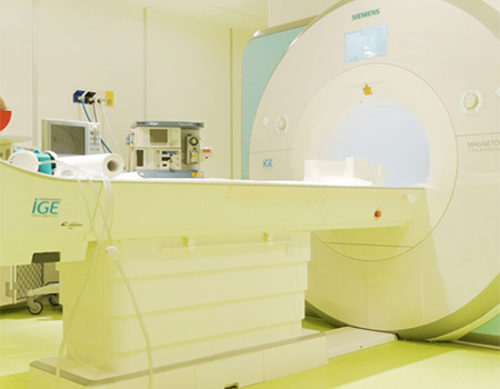 Clinique delasoukra hospital tunis scanner