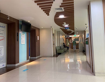 Corridor phyathai 2 hospital bangkok