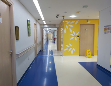 Hspital corridor medeor hospital abudhabi