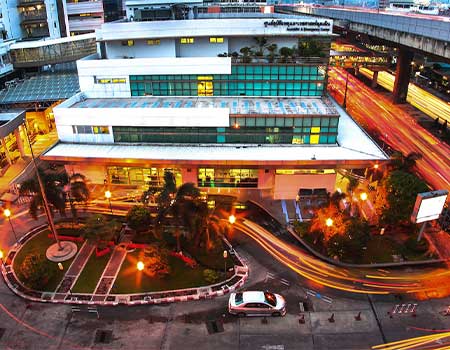 Main building ramathibod hospital bangkok