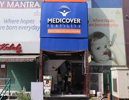 Medicover noida outside min