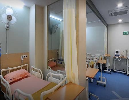 Patient room 5