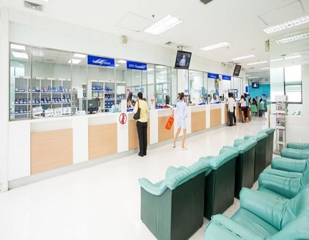 Yanhee hospital international pharmacy min